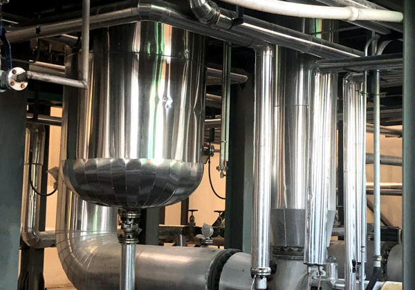 飼料添加劑廢水處理三效蒸發係統項目現（xiàn）場