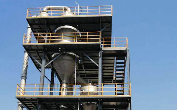 硫酸鈉mvr蒸發結晶器安裝現場 硫(liú)酸(suān)鈉(nà)mvr蒸發結晶器安(ān)裝現場